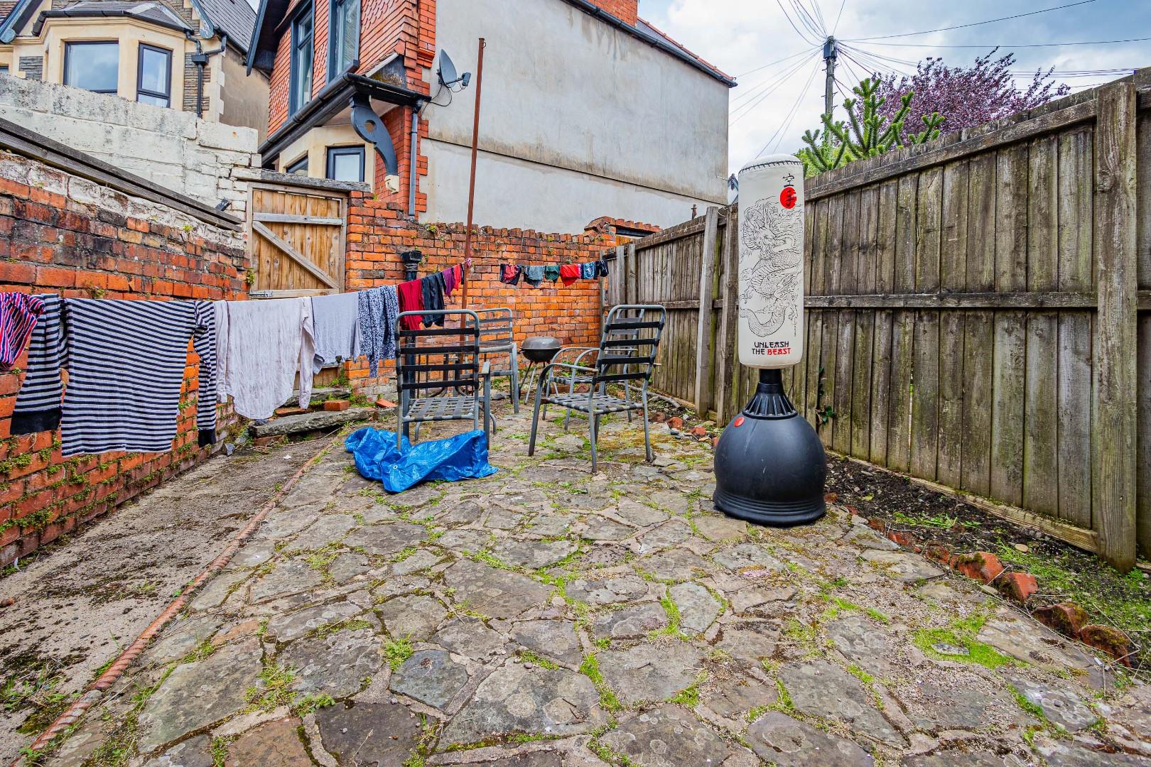 Albany Road, Roath — photograph 8
